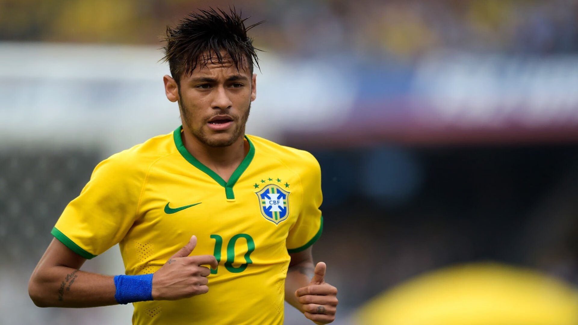 “埃尔斯·霍斯特成为南非橄榄球队的防守标杆”